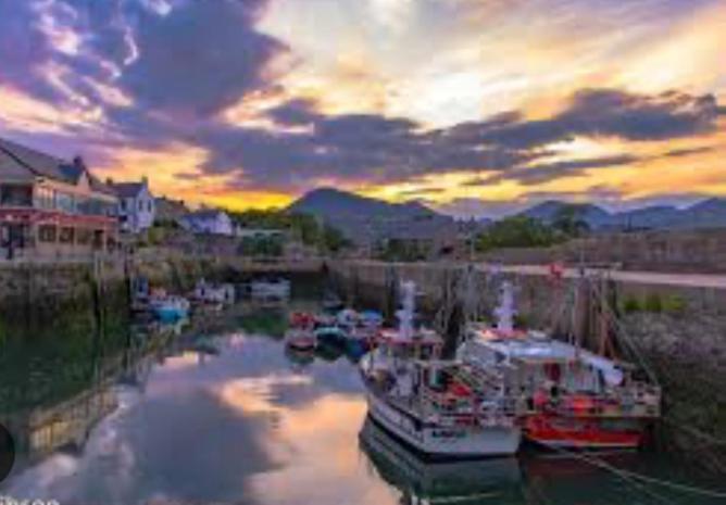 ニューリー15 Waterwheel Wharf, Annalongアパートメント エクステリア 写真